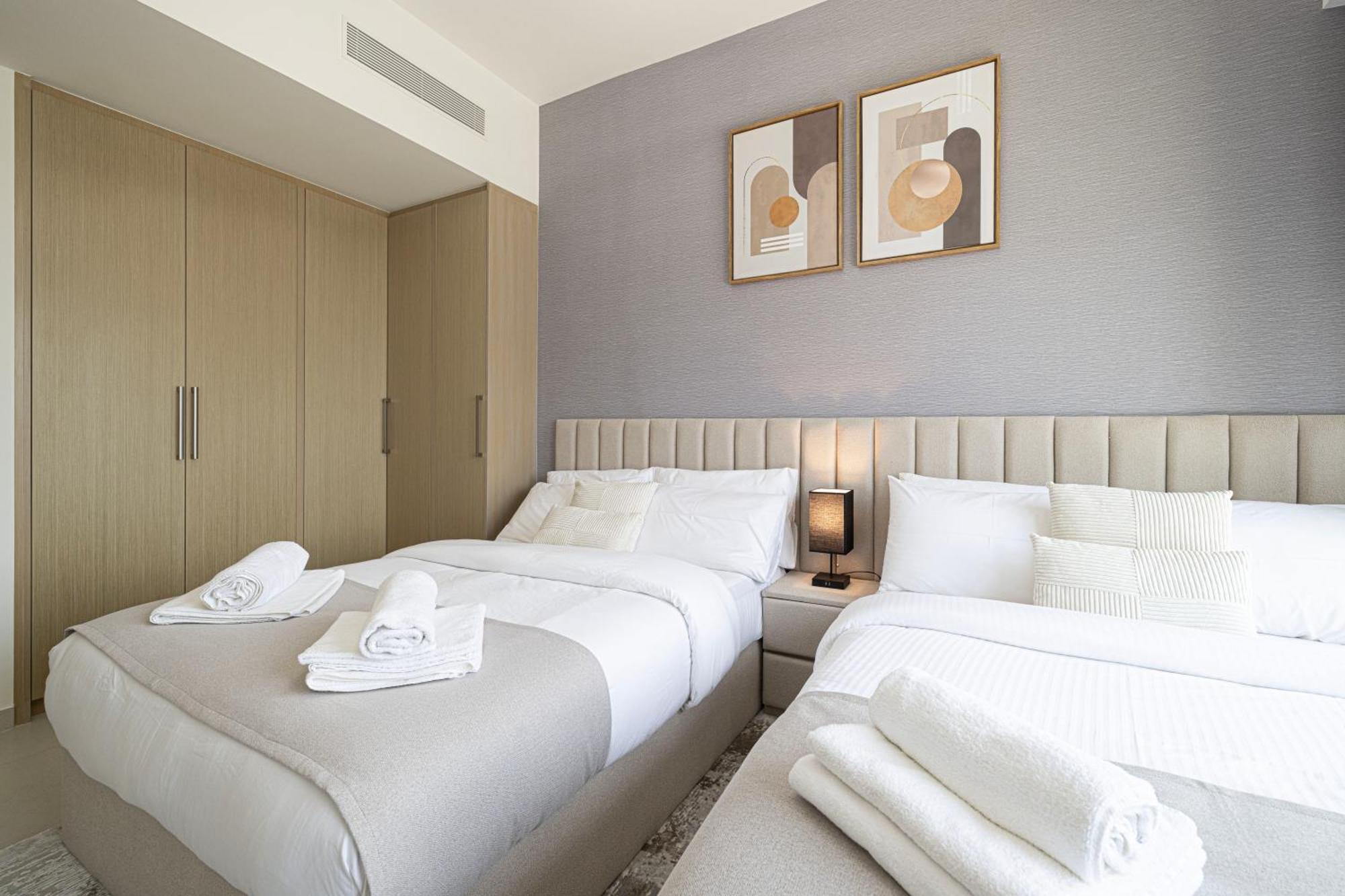 5 Minute Walk To The Fountains! Full Burj Khalifa View! 5-star Pool & Gym! Appartement Dubai